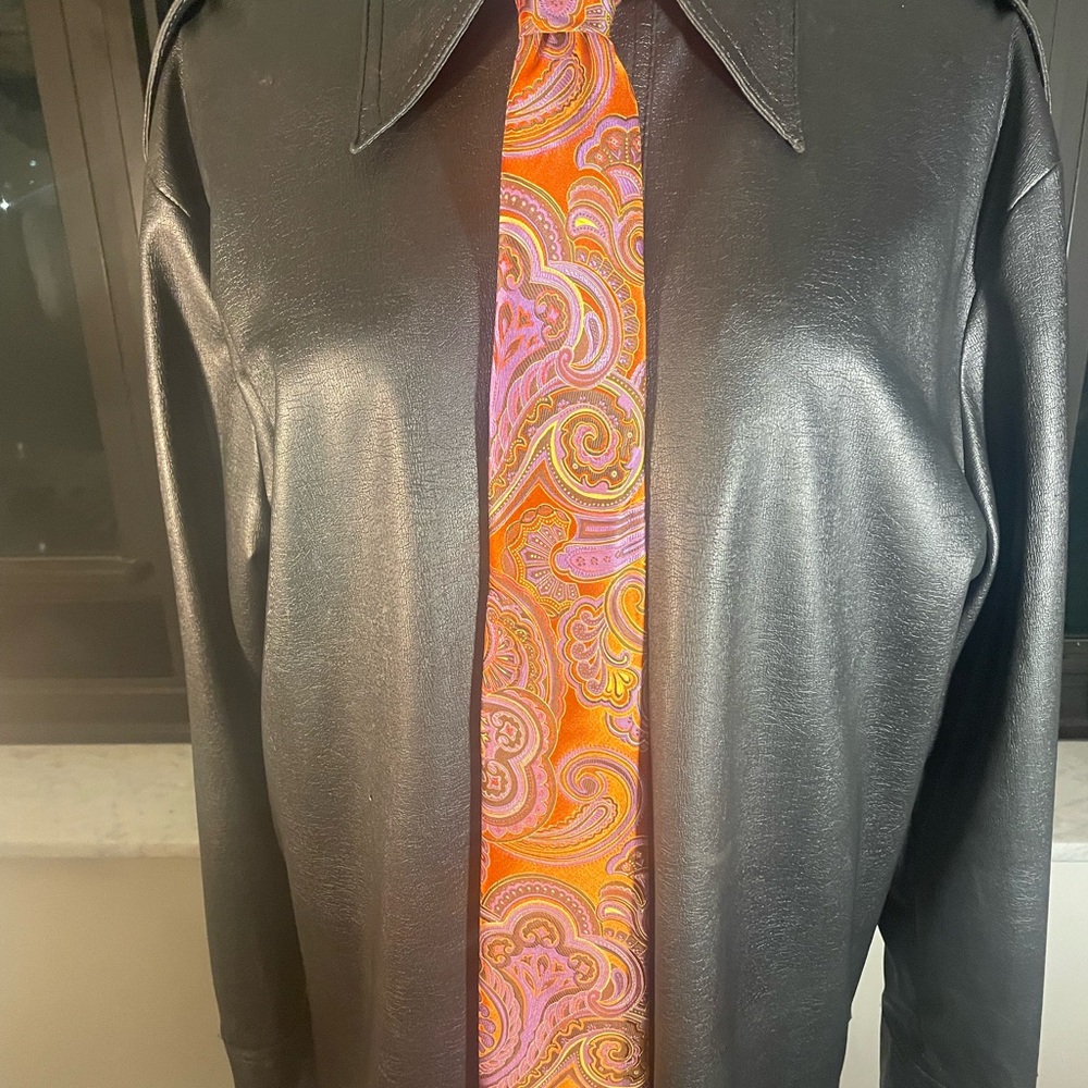 IMANI UOMO MULTI COLOR PAISLEY STYLE PRINT SILK TOUCH NECK TIE